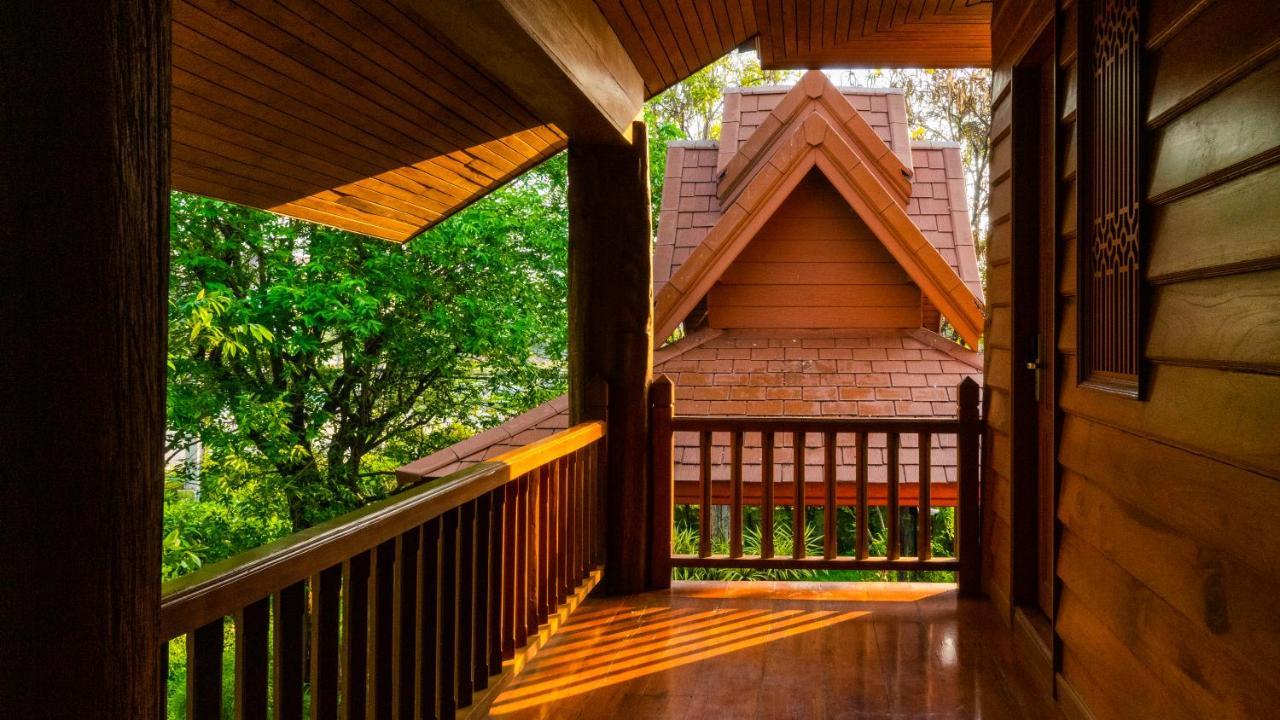 Vanasin Residence Tak Exterior photo