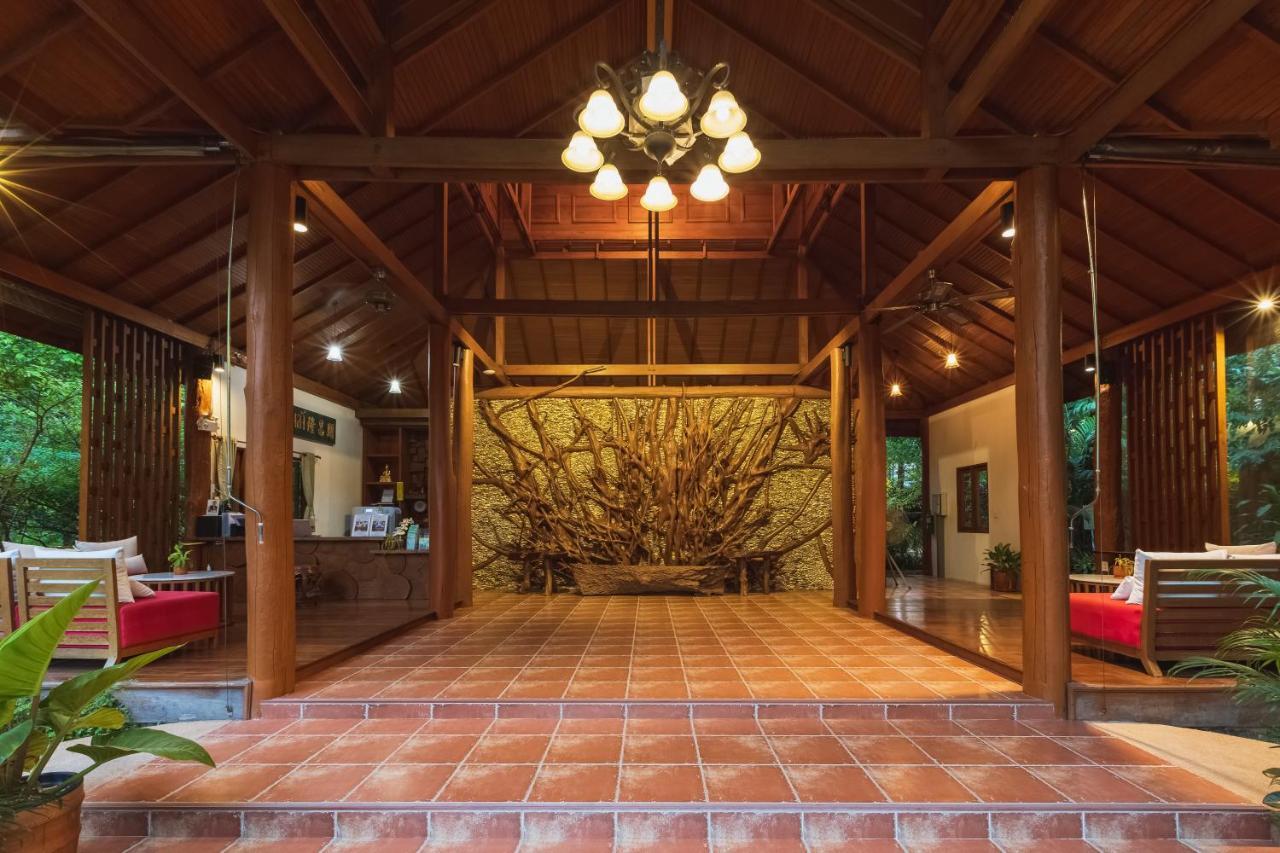 Vanasin Residence Tak Exterior photo