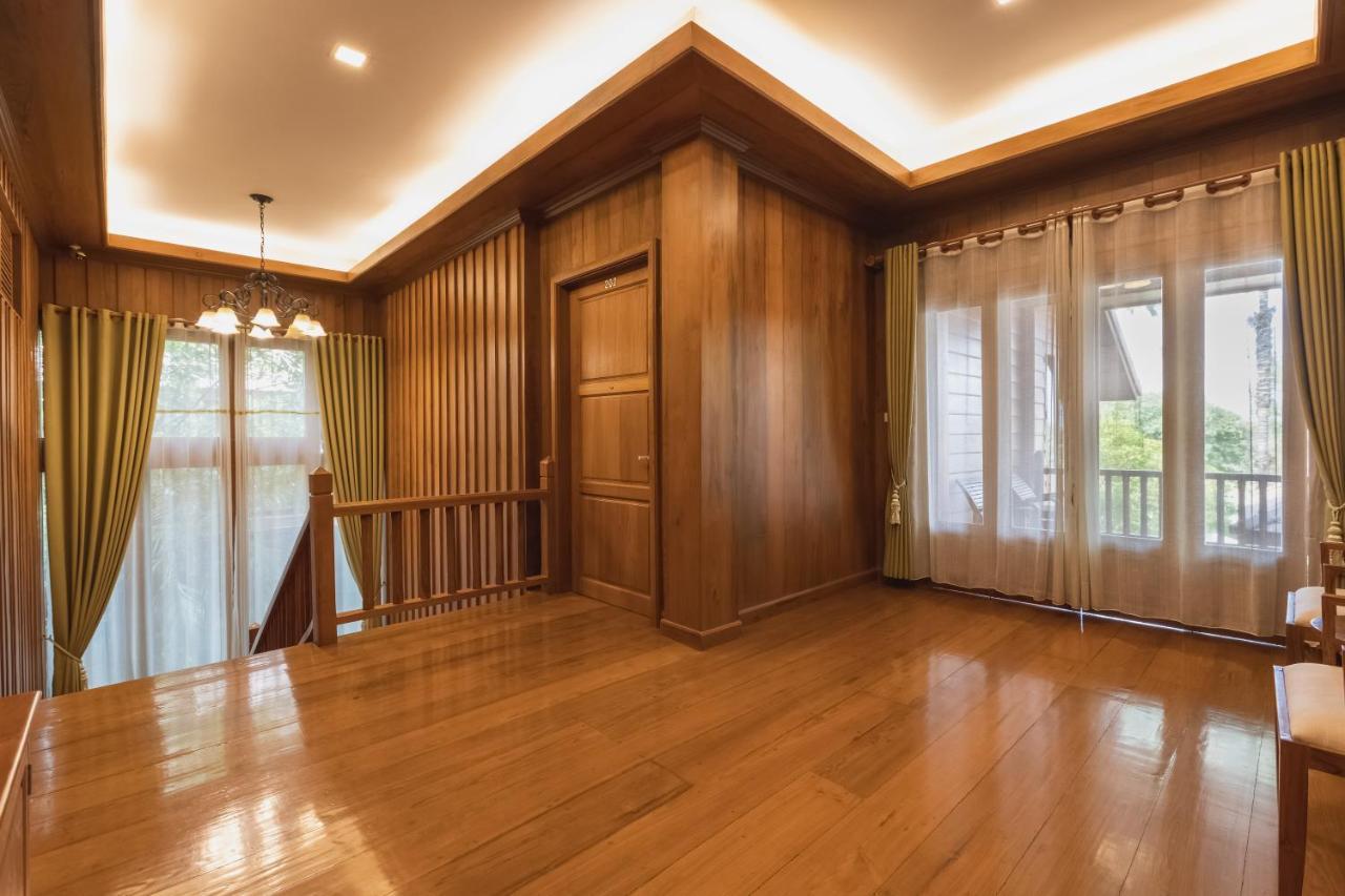 Vanasin Residence Tak Exterior photo